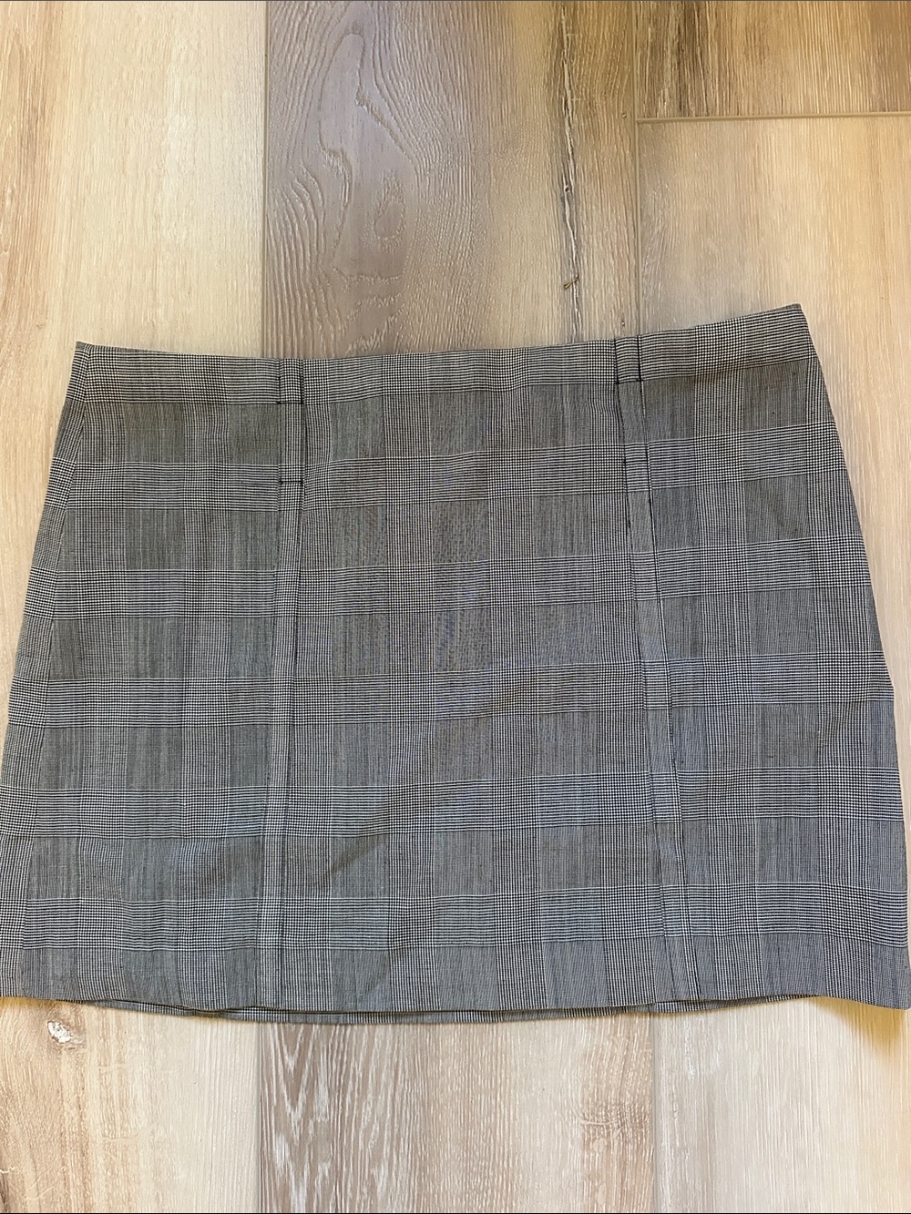 J Crew Mini skirt in Glen Plaid Gauzy Wool Blend